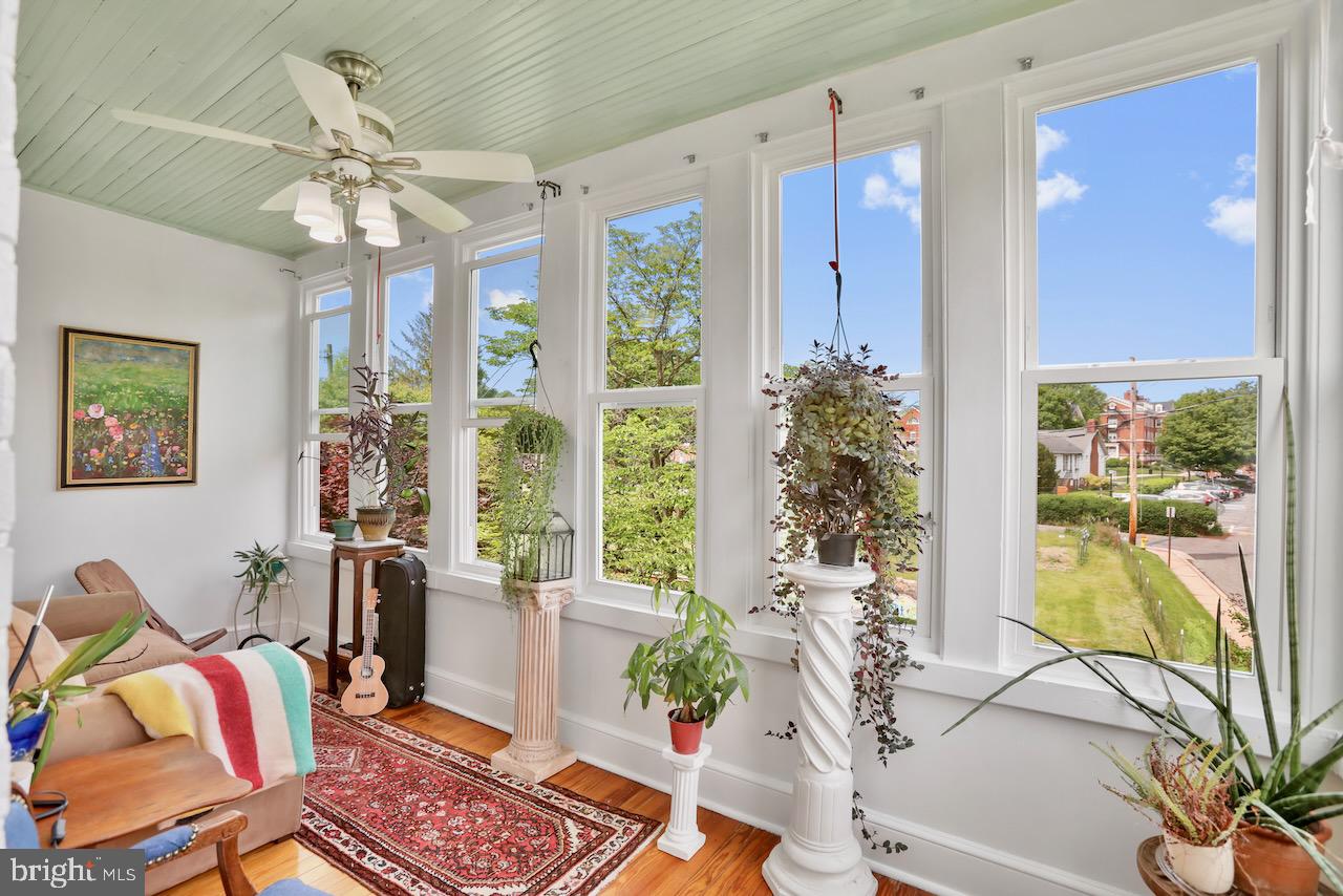 BAKER PARK - Residential