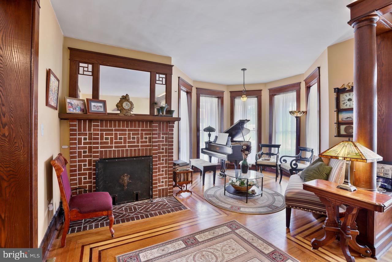 BAKER PARK - Residential