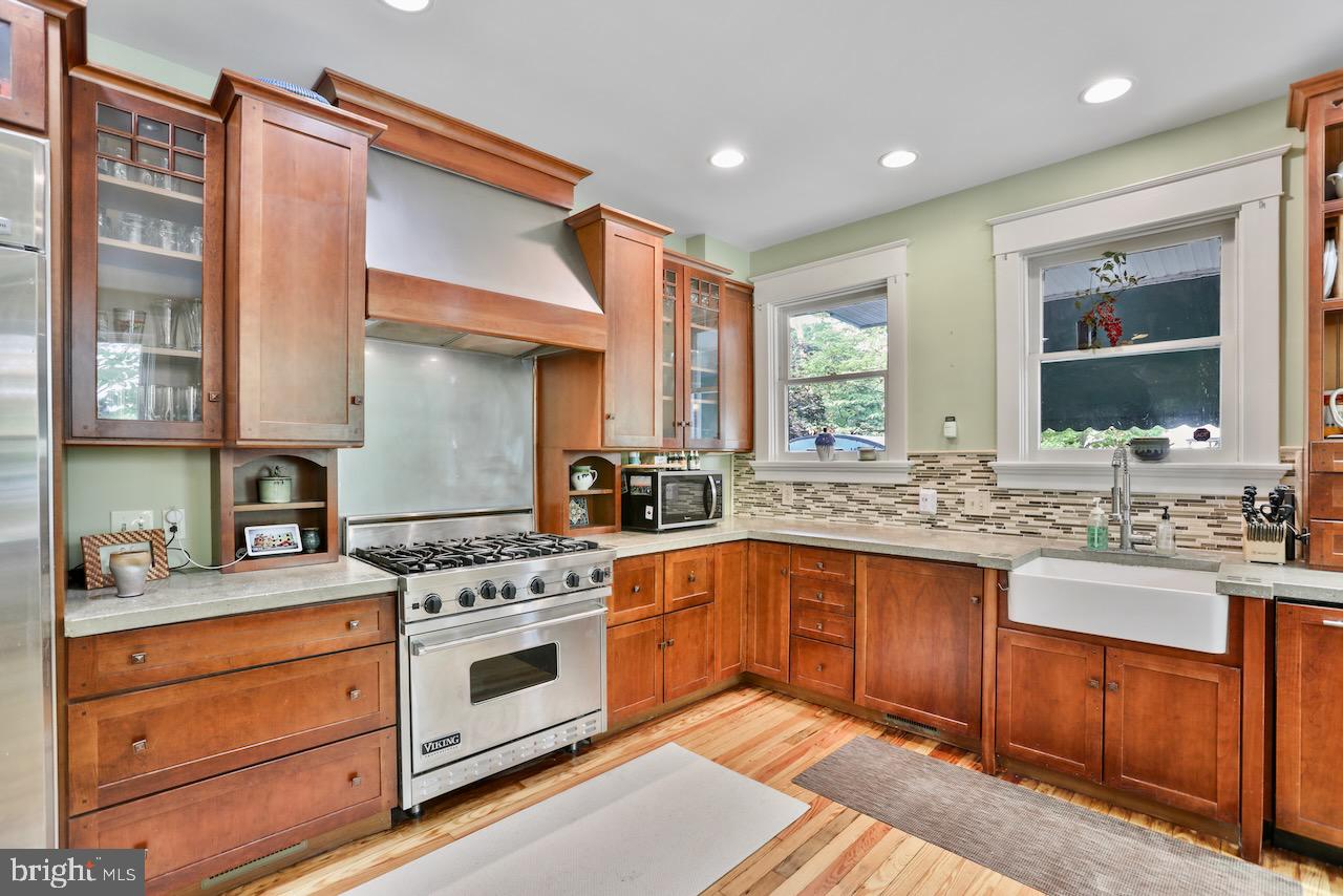 BAKER PARK - Residential