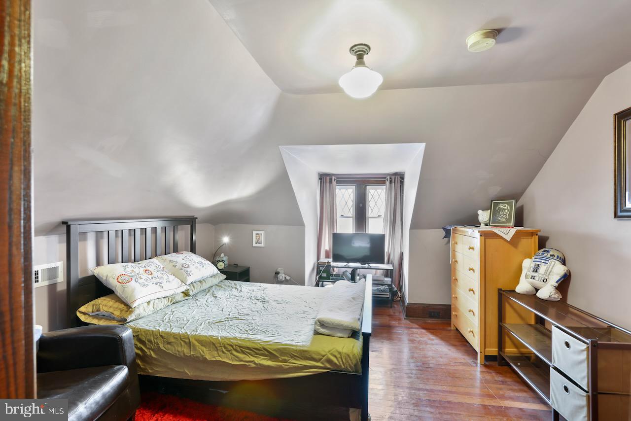 BAKER PARK - Residential