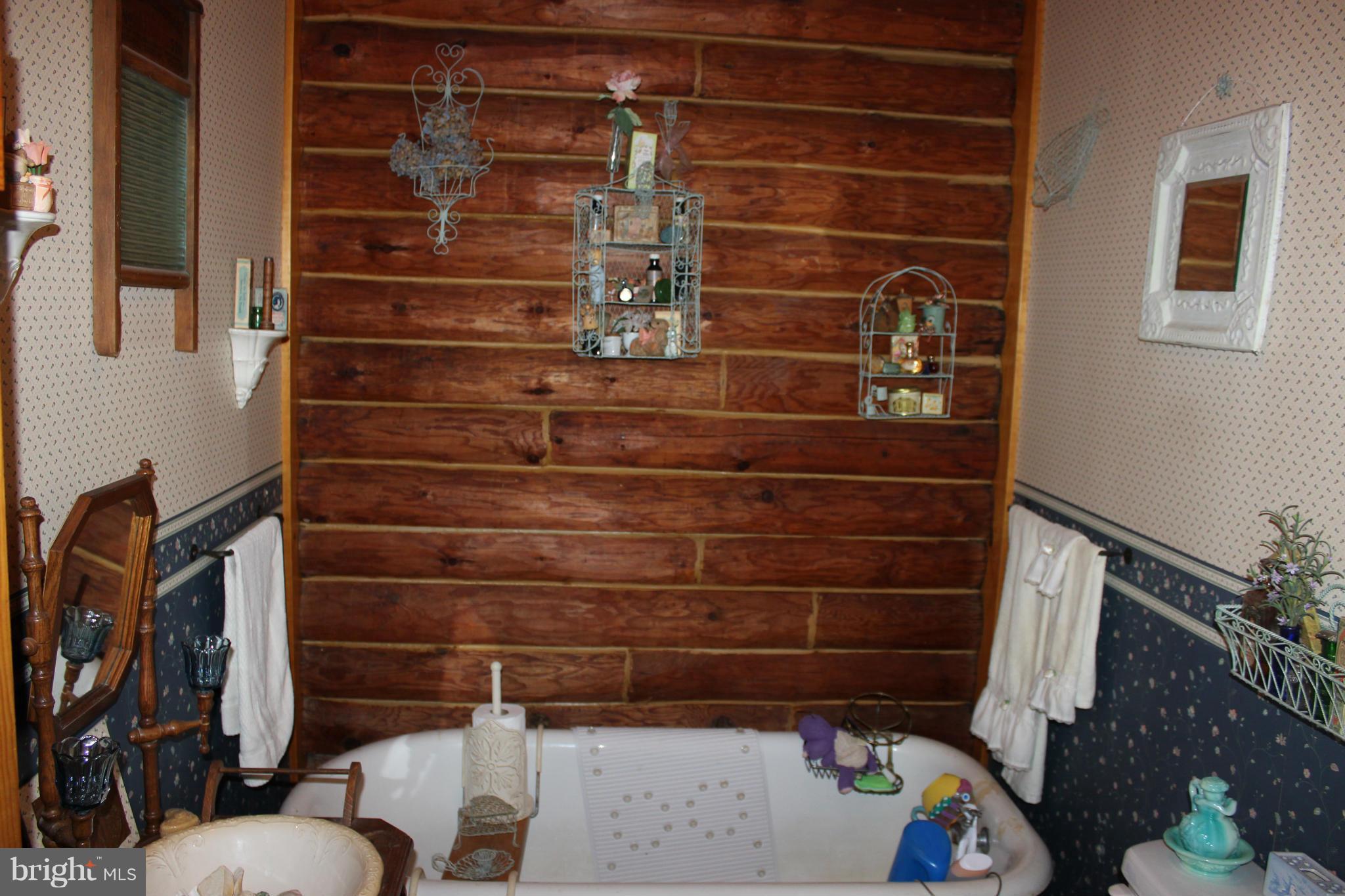 LONG CREEK - Residential