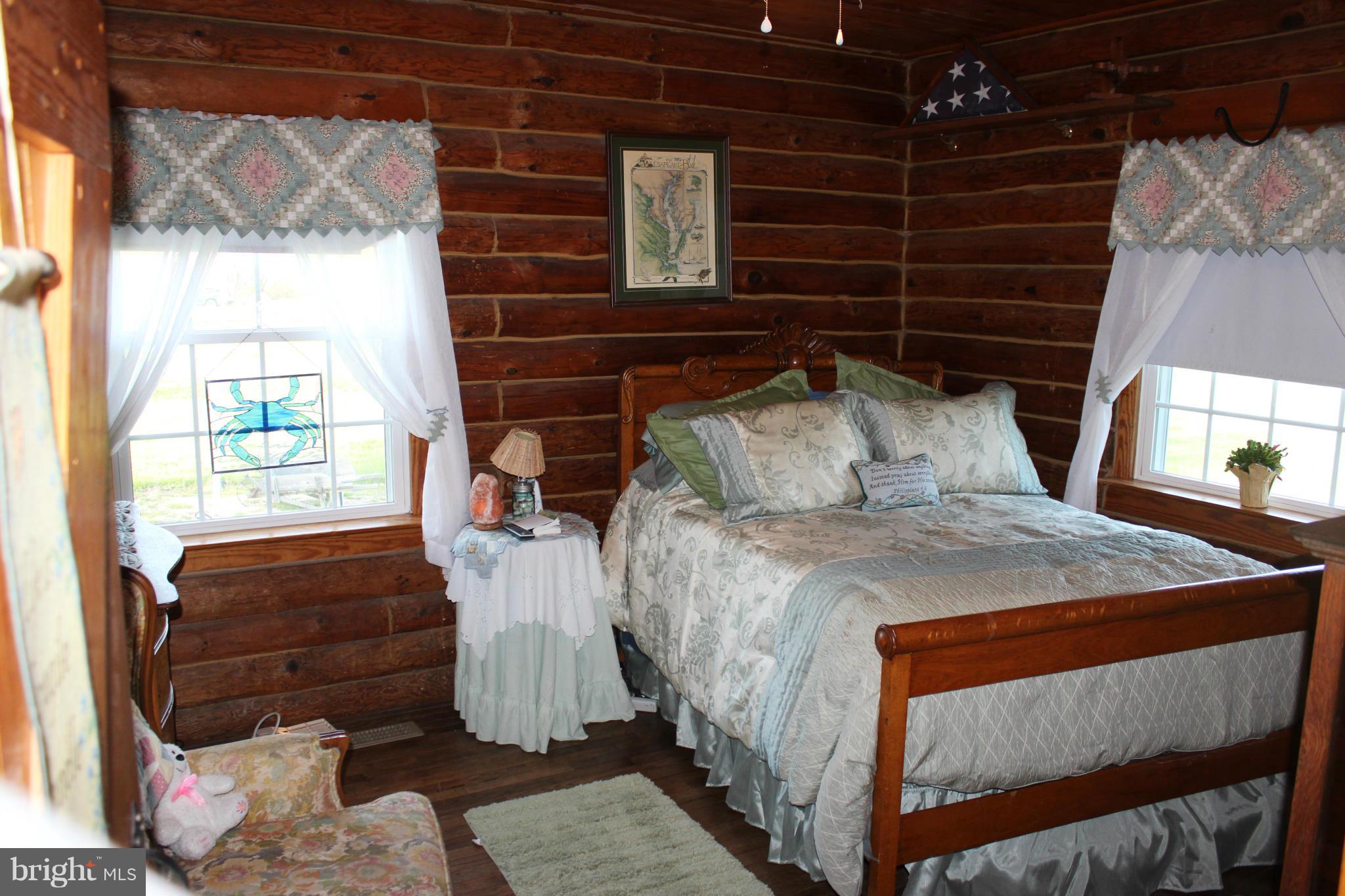 LONG CREEK - Residential