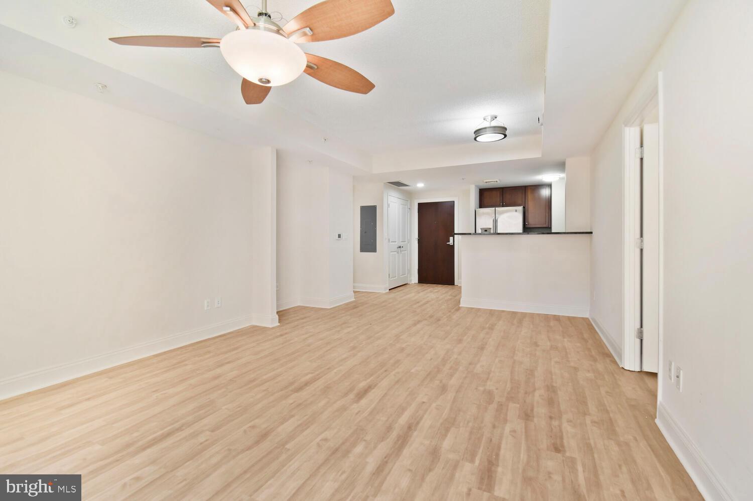 CLARENDON - Residential Lease