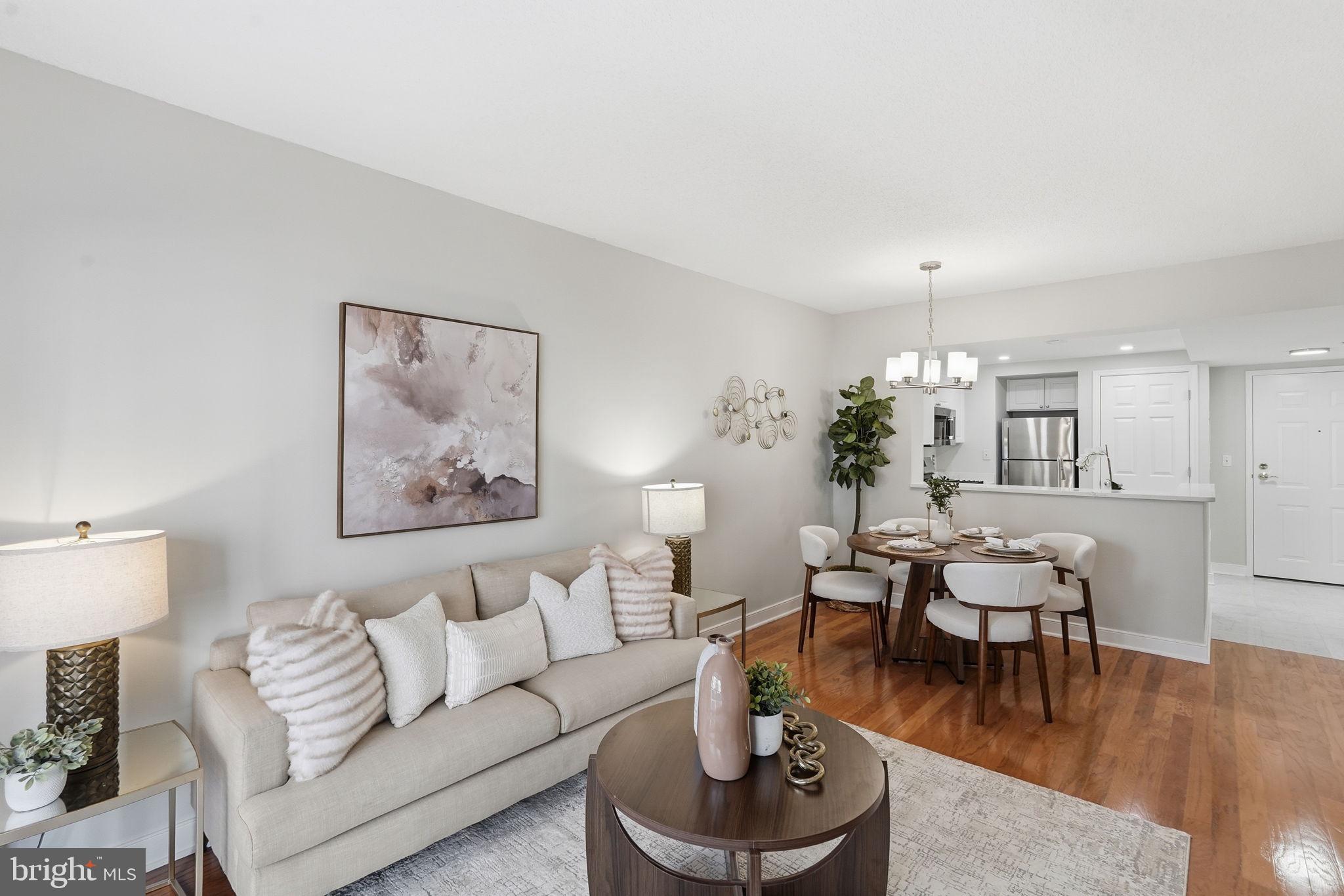 1045 N UTAH STREET 2-303