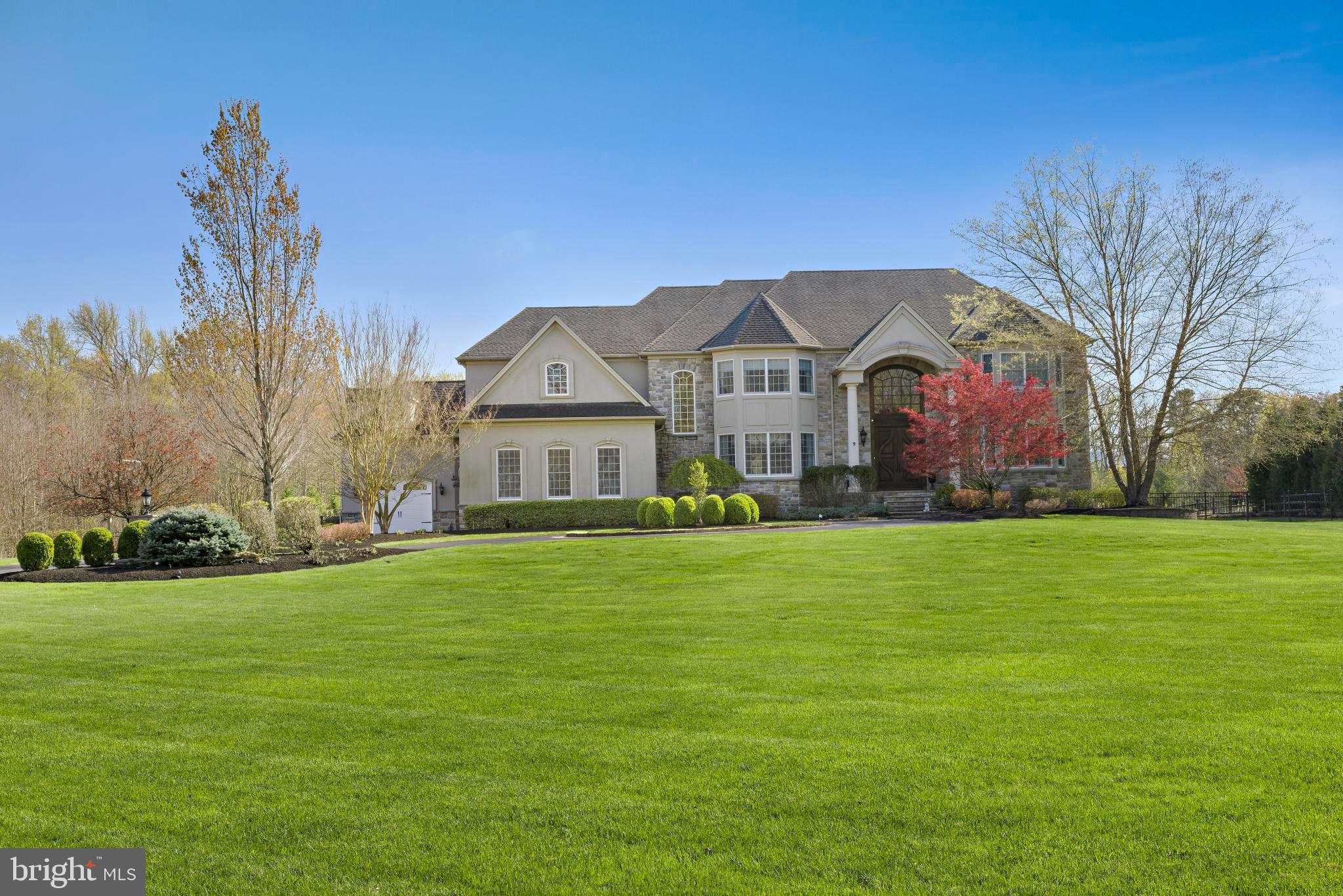 9 CLOVERDALE COURT