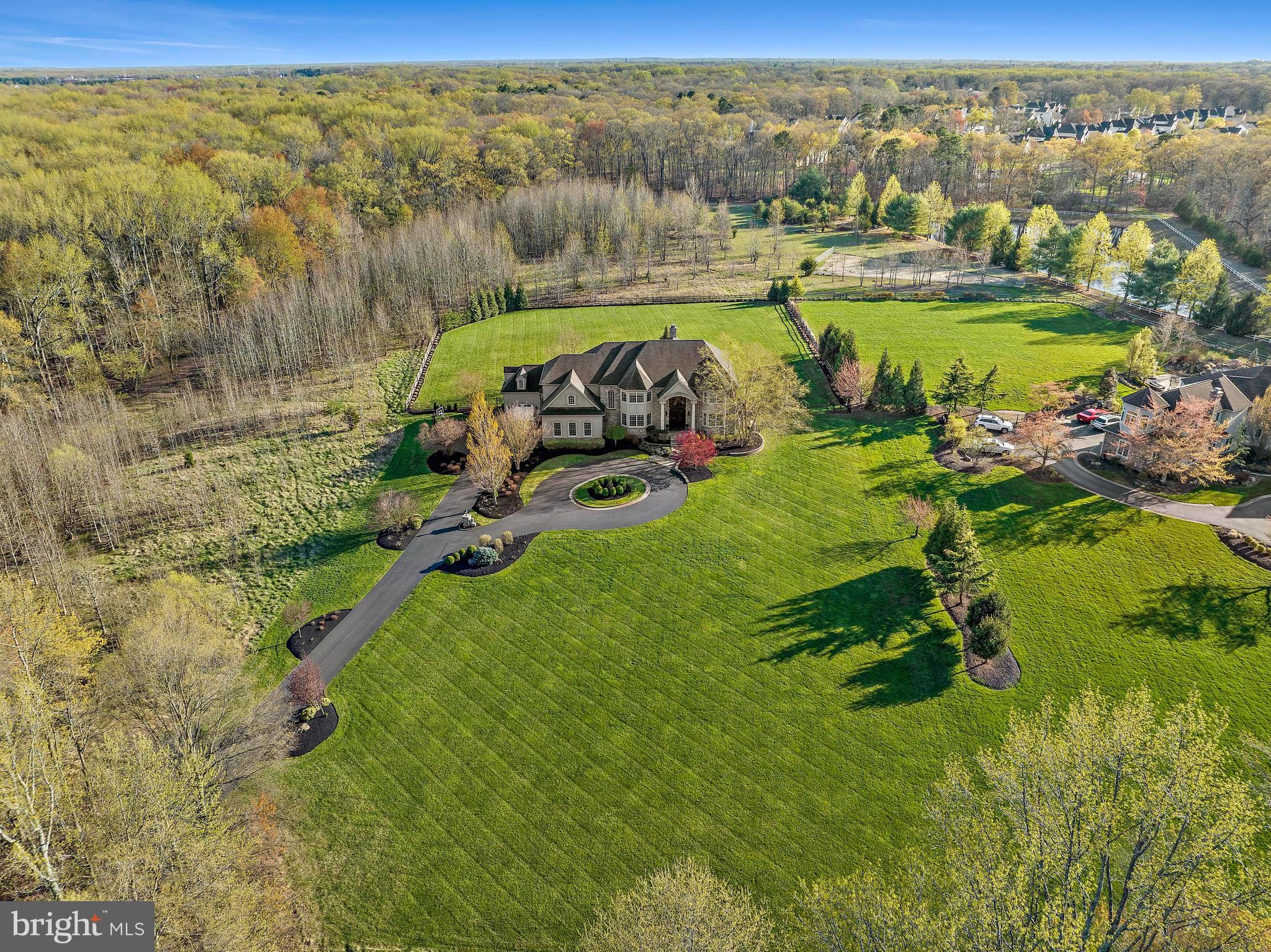 9 CLOVERDALE COURT