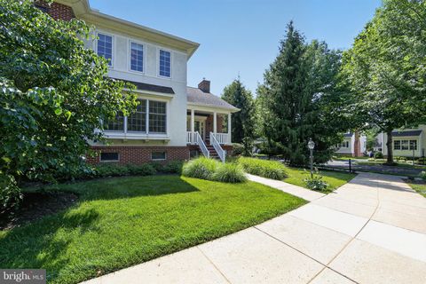 Townhouse For Sale - 477 Fairmont Drive<br/> CHESTER SPRINGS, PA 19425
