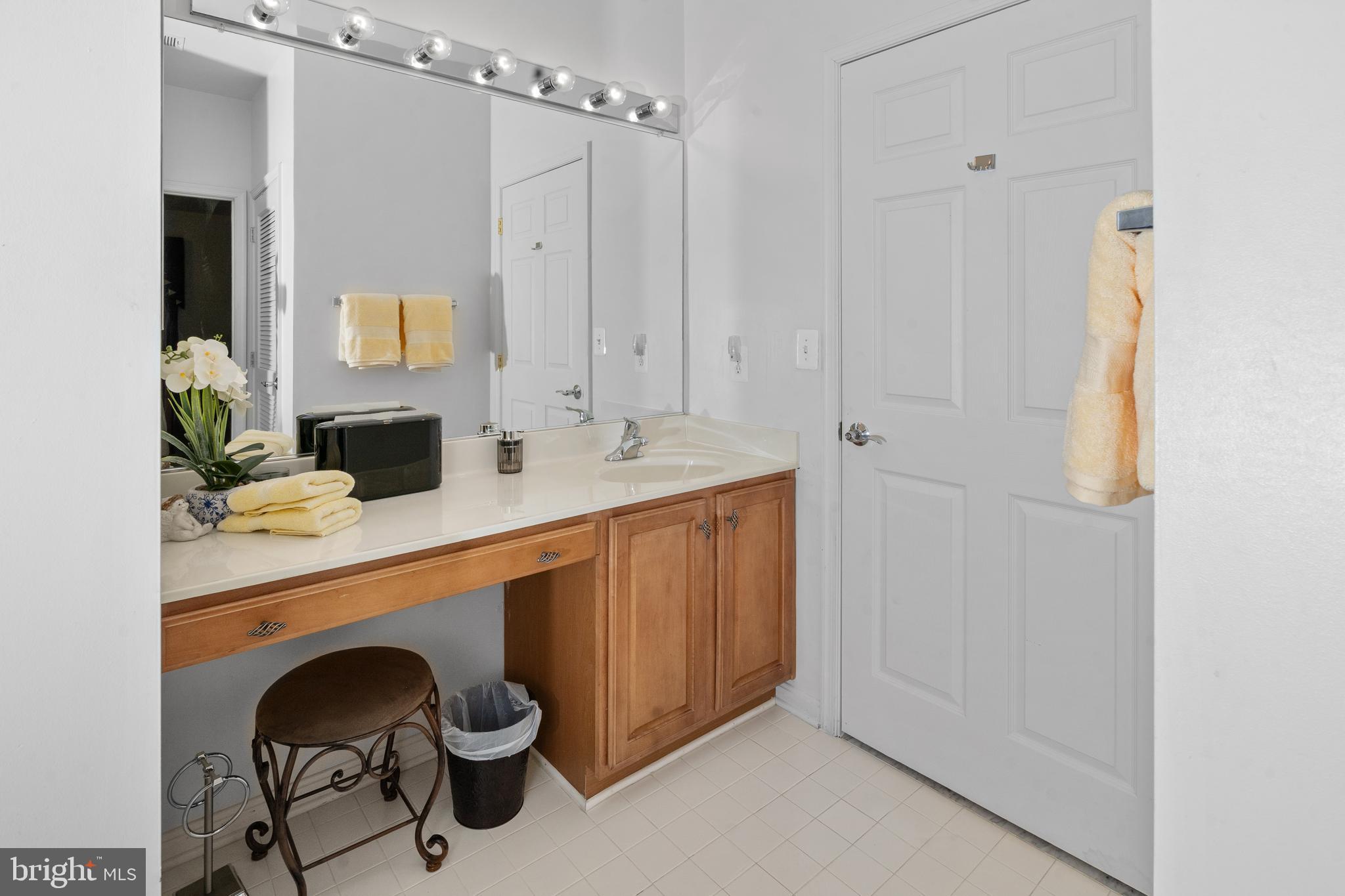 CAMERON GROVE - Residential