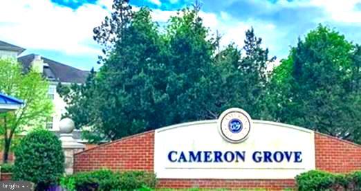 CAMERON GROVE - Residential