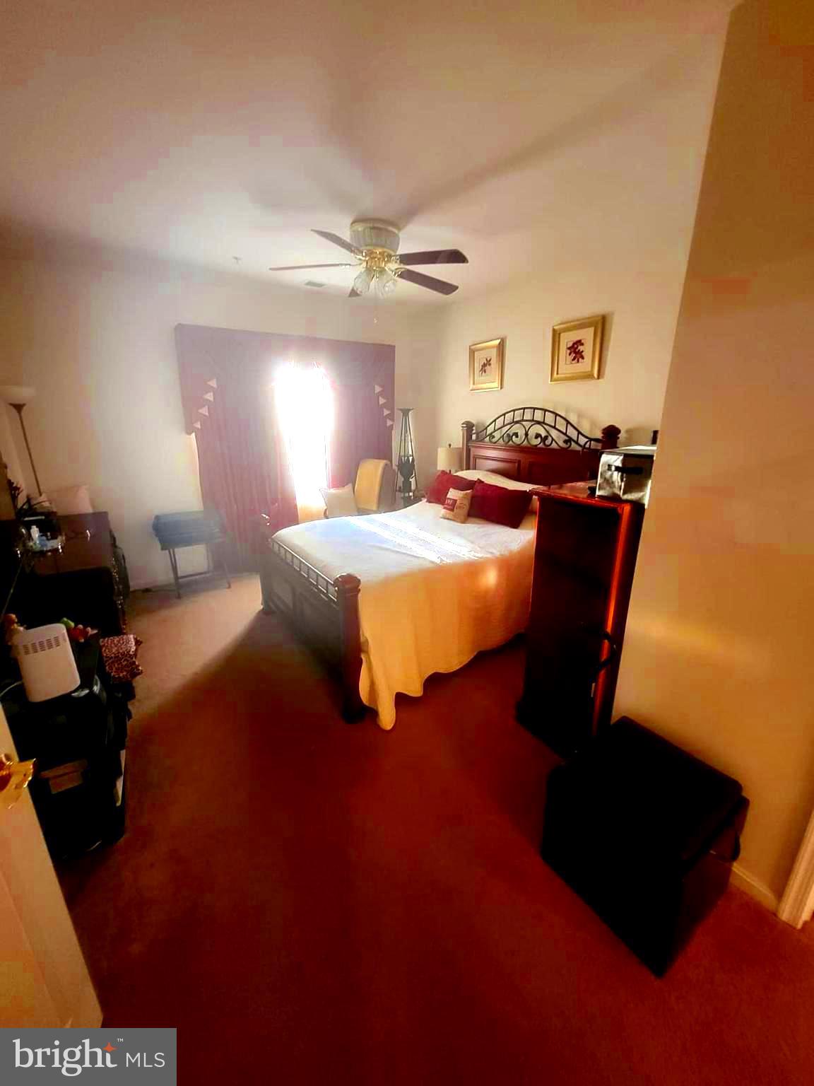 CAMERON GROVE - Residential