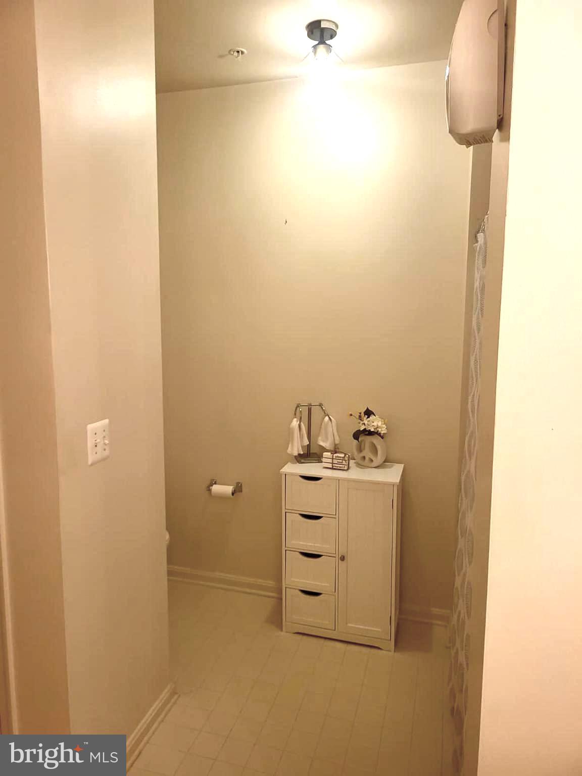 CAMERON GROVE - Residential