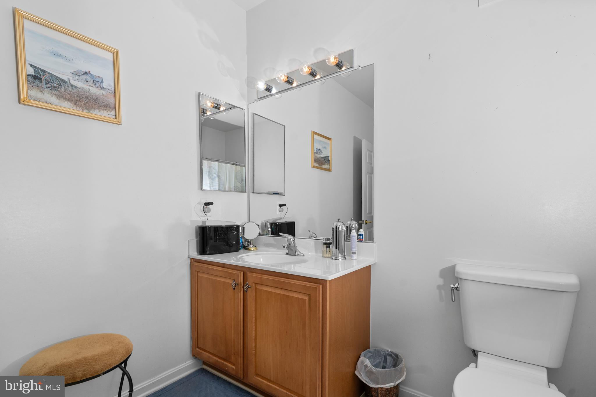 CAMERON GROVE - Residential