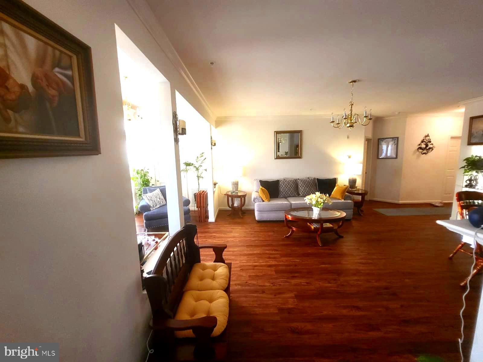 CAMERON GROVE - Residential