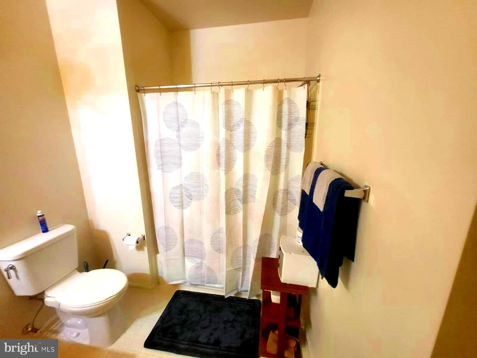 CAMERON GROVE - Residential