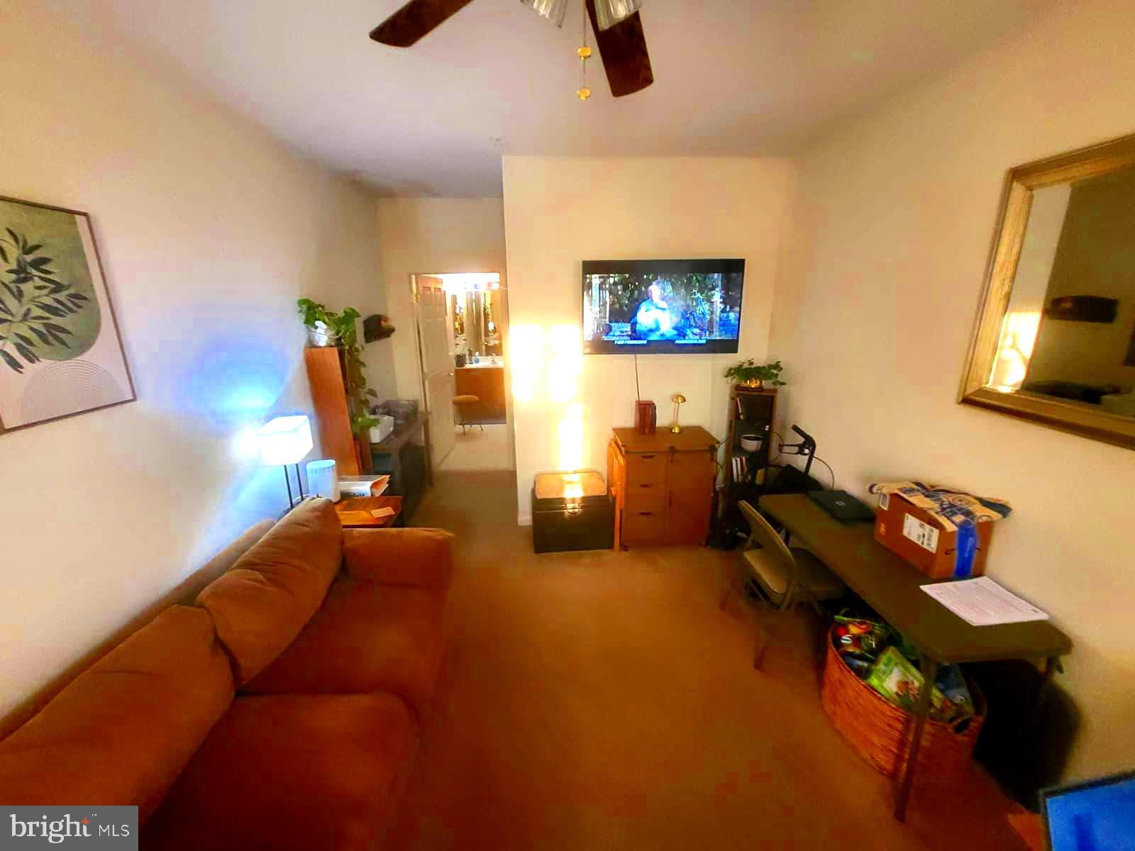 CAMERON GROVE - Residential