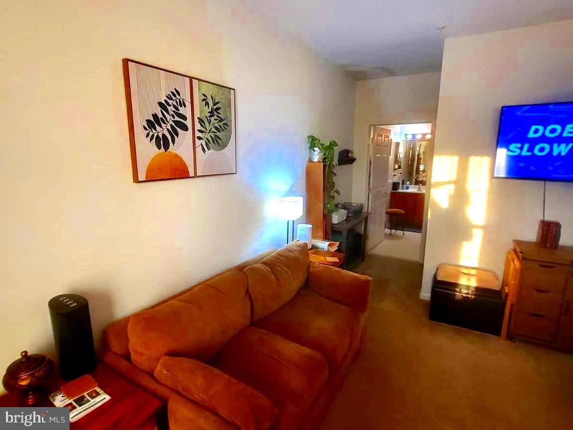 CAMERON GROVE - Residential