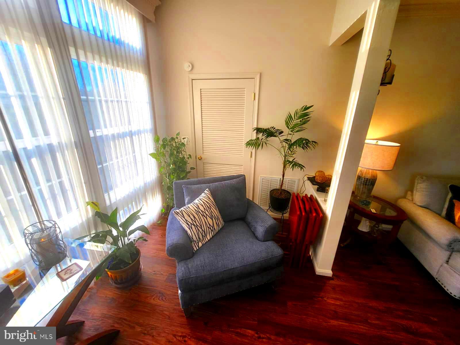 CAMERON GROVE - Residential