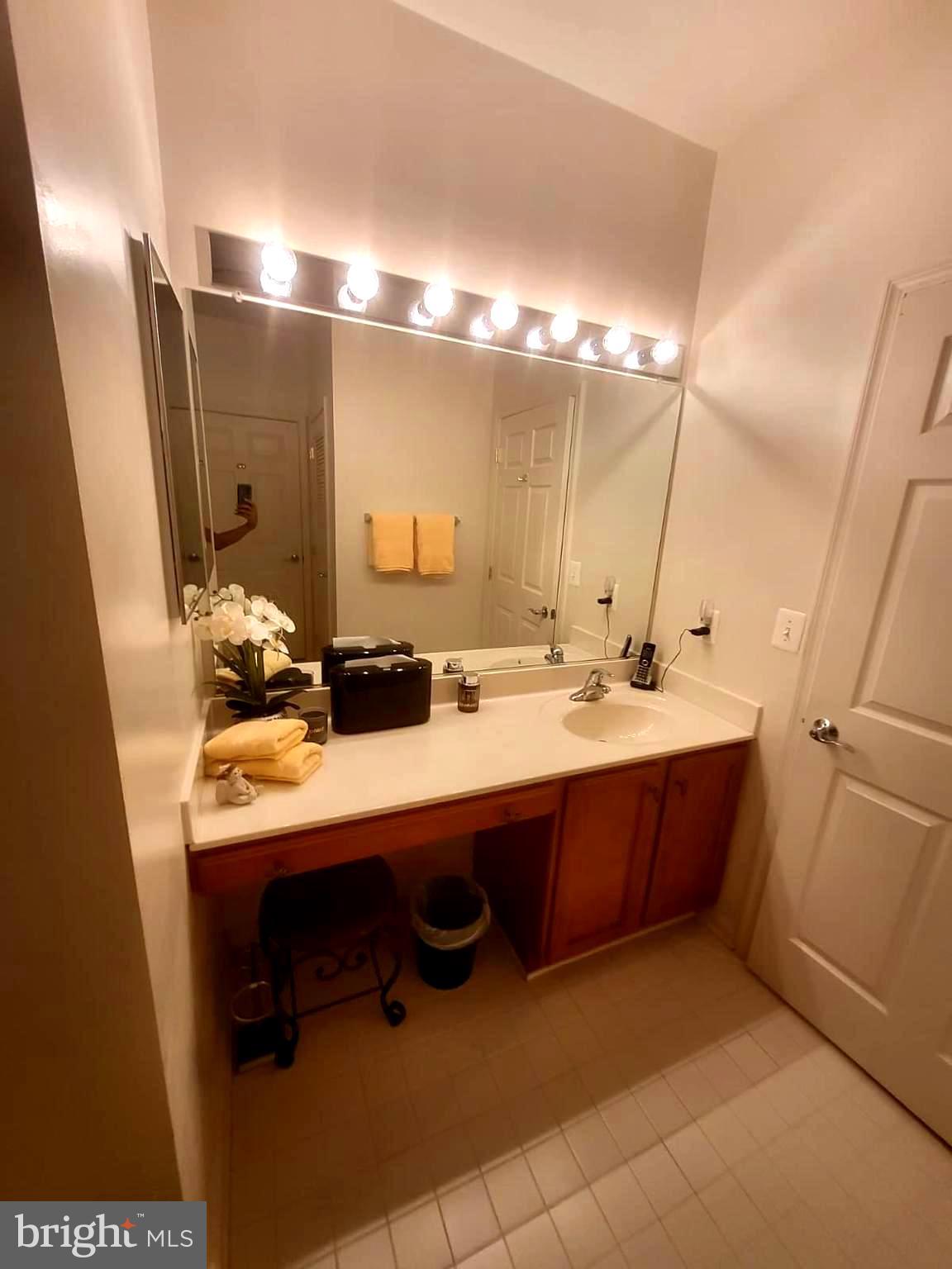 CAMERON GROVE - Residential