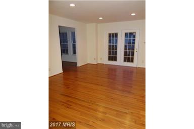 SOMERSET AT WESTRIDGE CO - Residential Lease