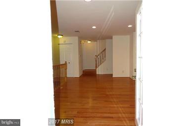 SOMERSET AT WESTRIDGE CO - Residential Lease