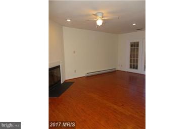 SOMERSET AT WESTRIDGE CO - Residential Lease