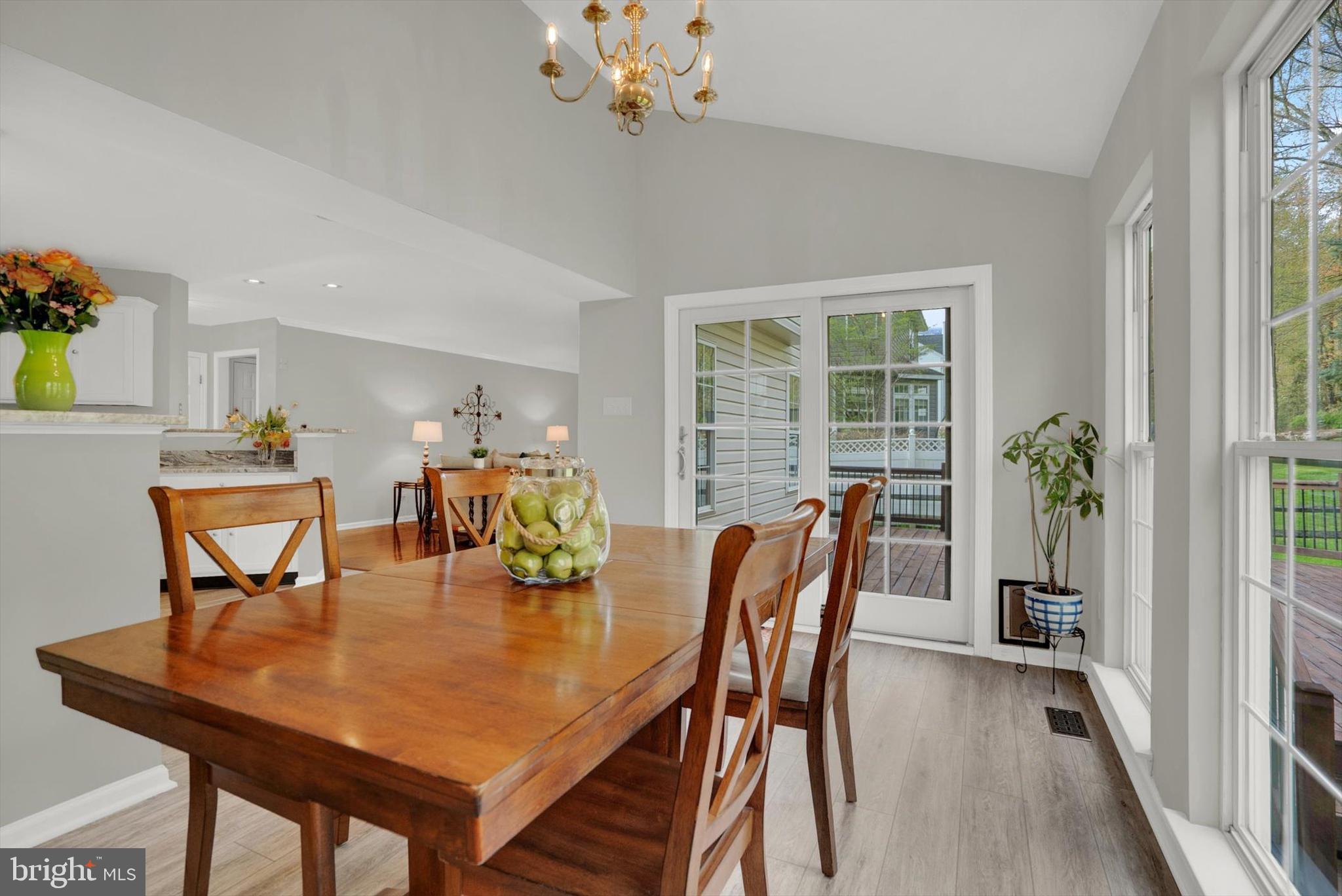 RIVERWOODS - Residential