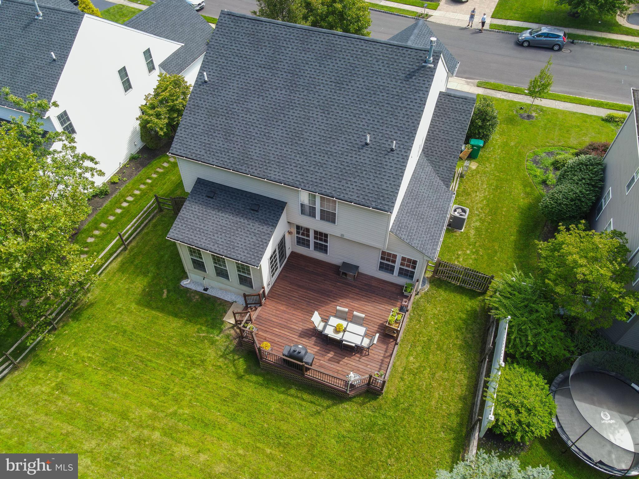 RIVERWOODS - Residential