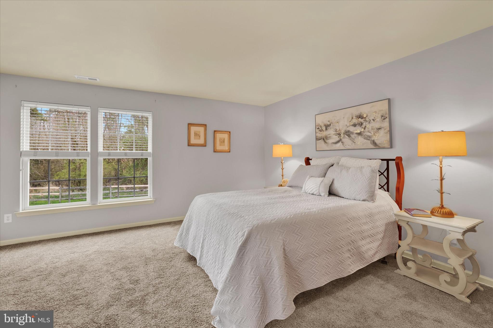 RIVERWOODS - Residential