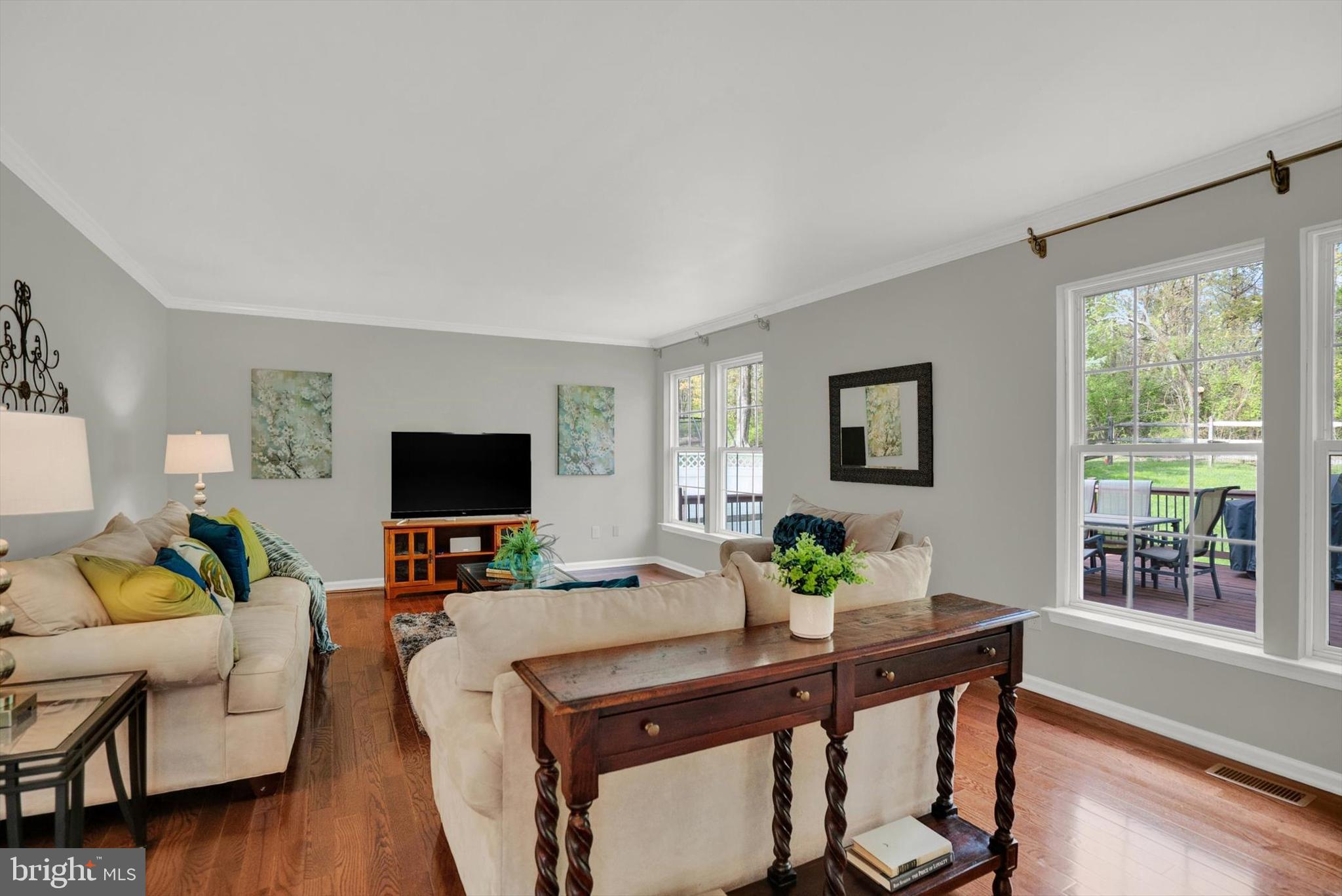 RIVERWOODS - Residential