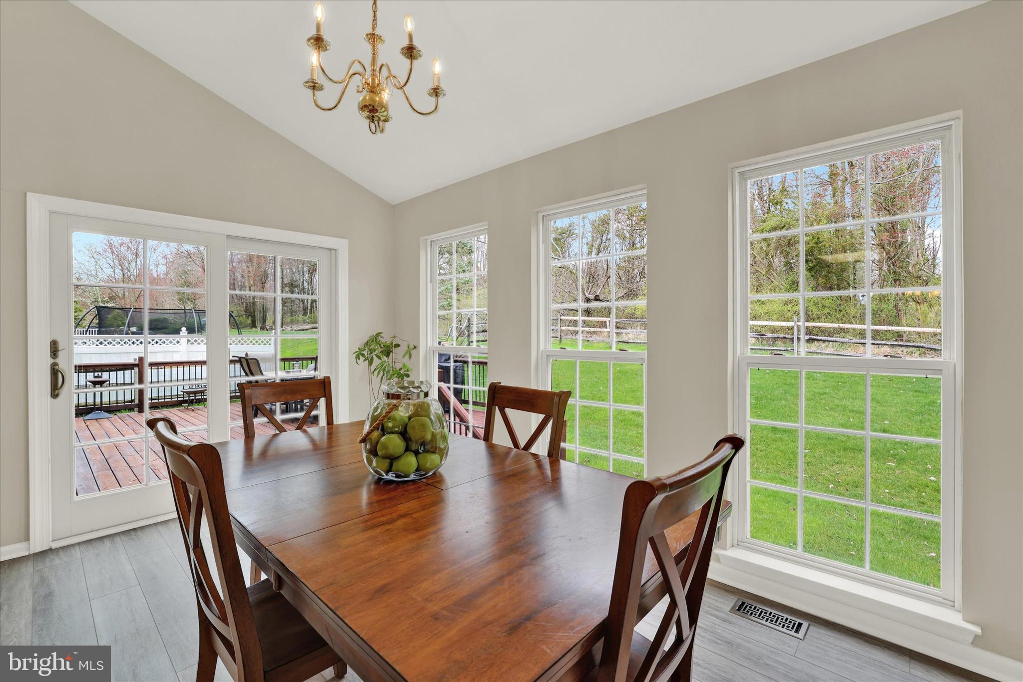 RIVERWOODS - Residential