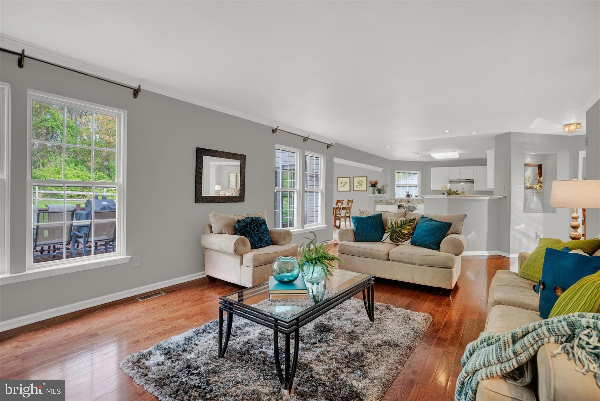 RIVERWOODS - Residential