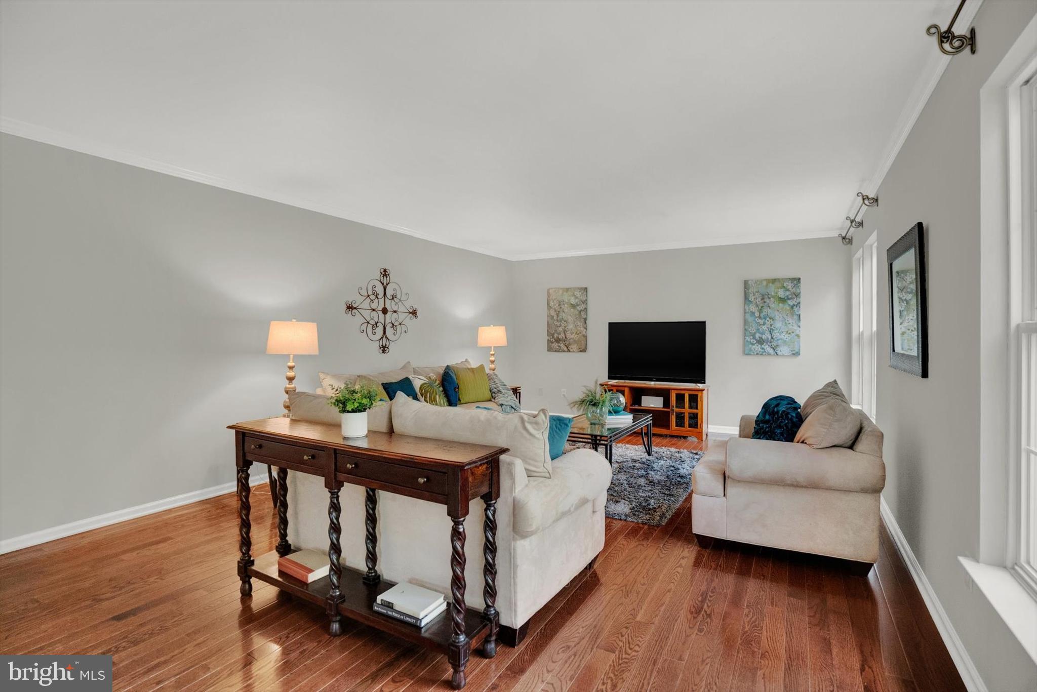 RIVERWOODS - Residential