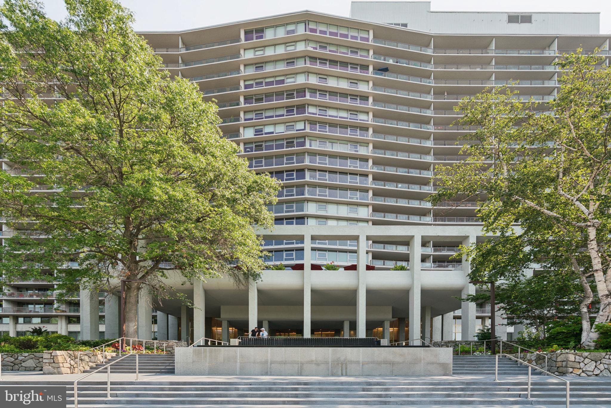 ART MUSEUM AREA - Residential