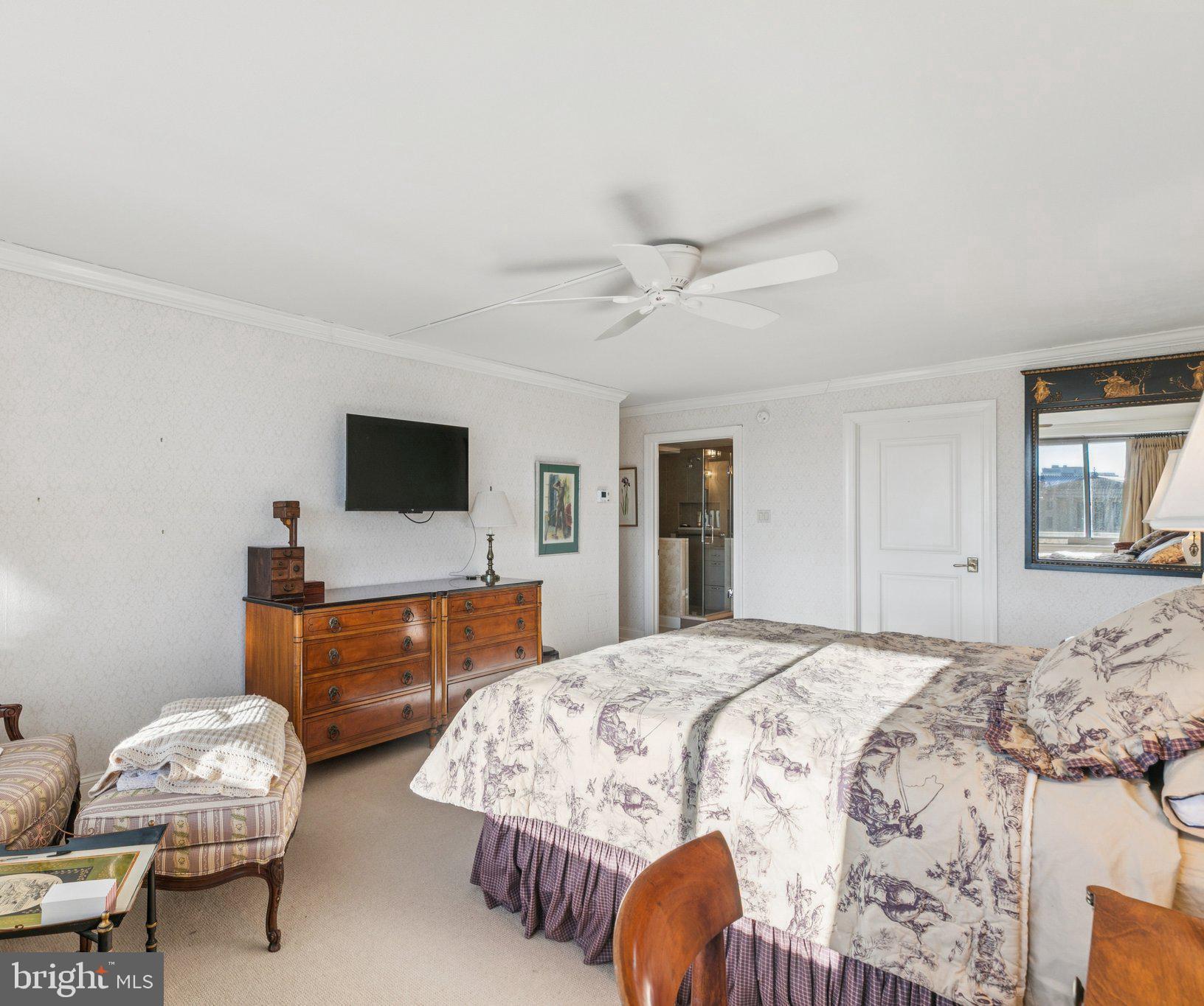 ART MUSEUM AREA - Residential