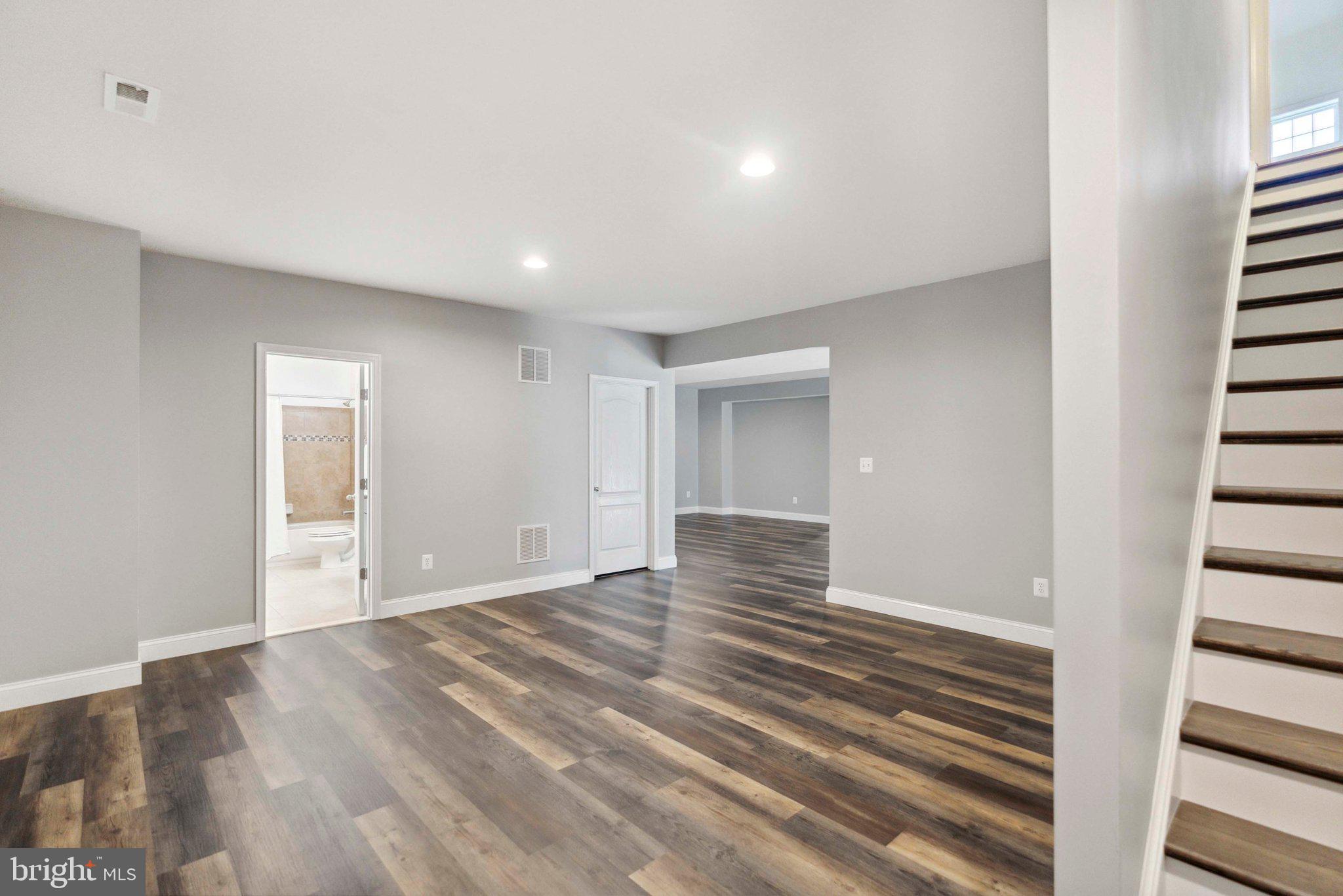 OCCOQUAN PARK - Residential