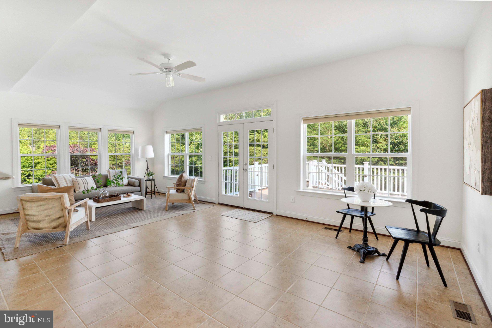 OCCOQUAN PARK - Residential