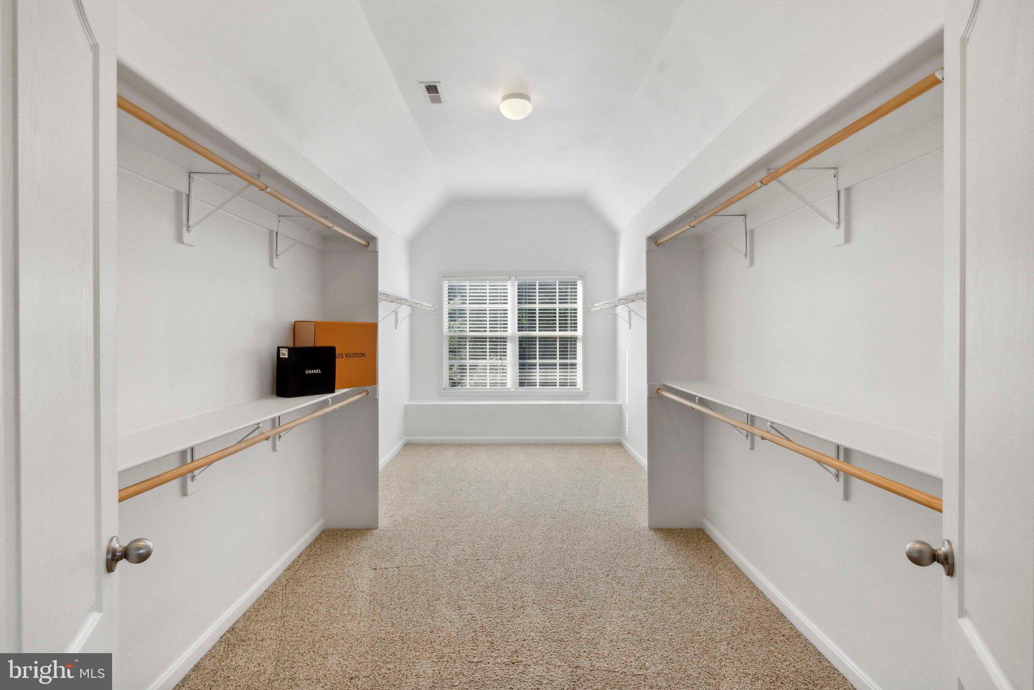 OCCOQUAN PARK - Residential