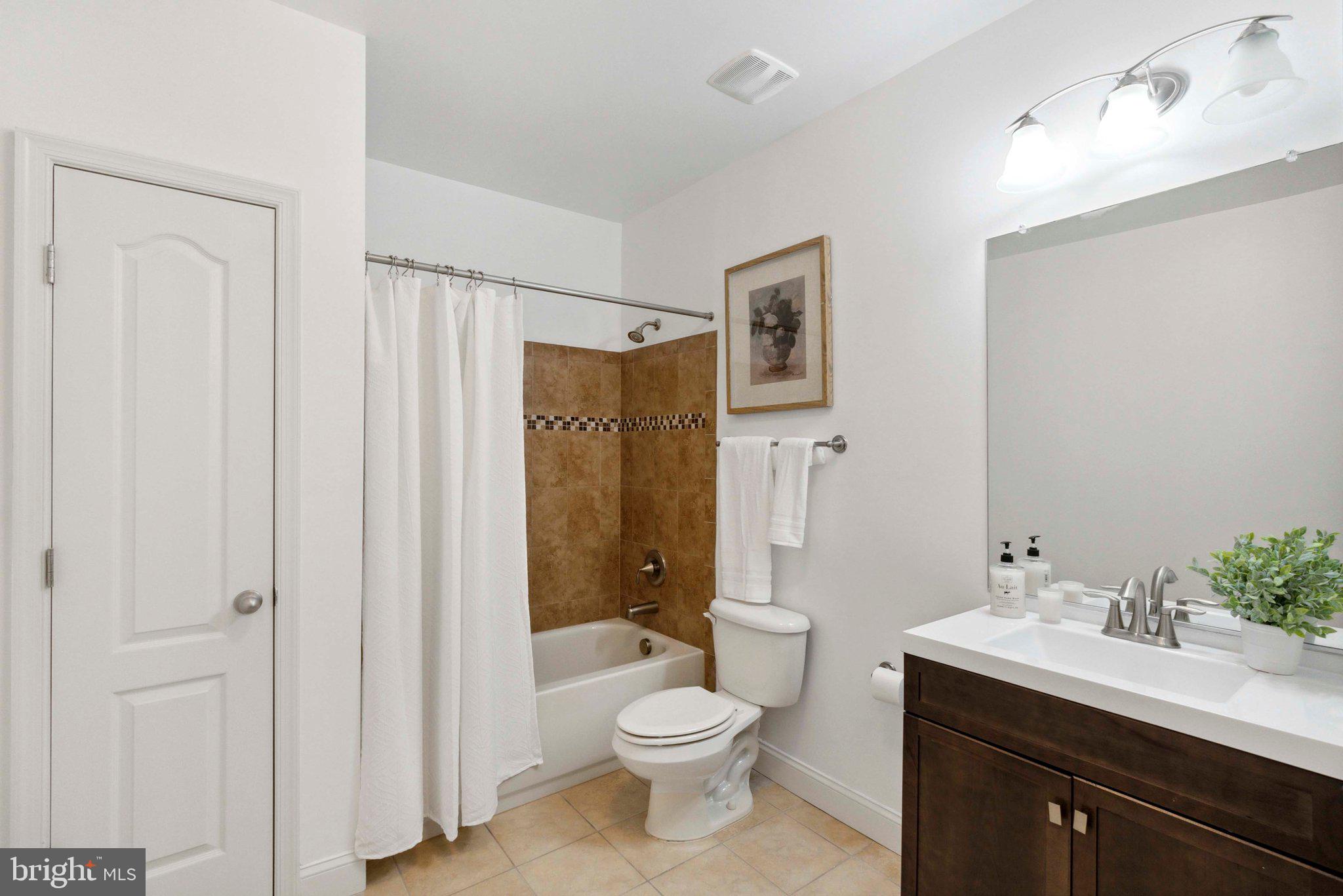 OCCOQUAN PARK - Residential