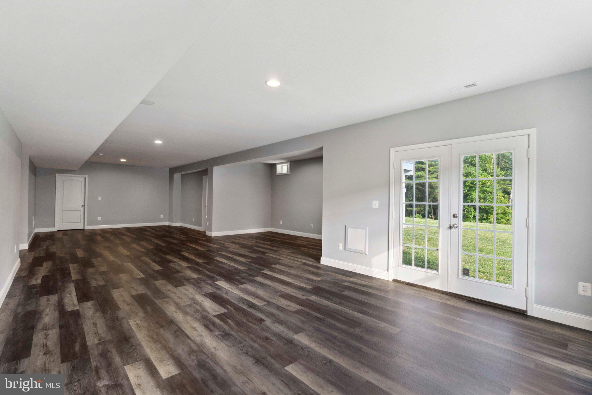 OCCOQUAN PARK - Residential