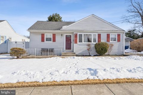 21 PAUL ROAD MAPLE SHADE NJ 08052