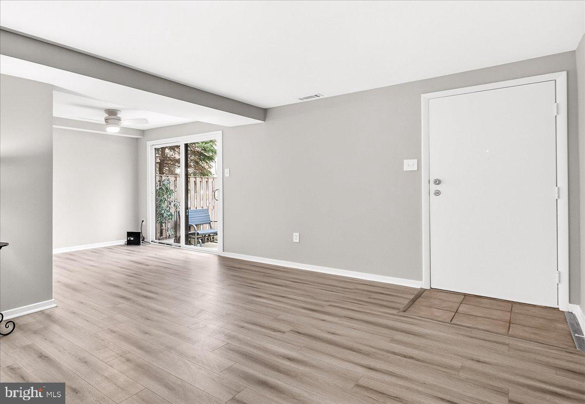 WOODSIDE SQUARE - Residential