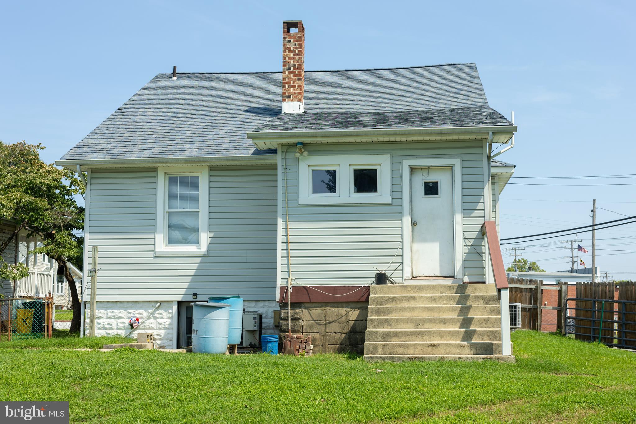 1 1ST AVENUE