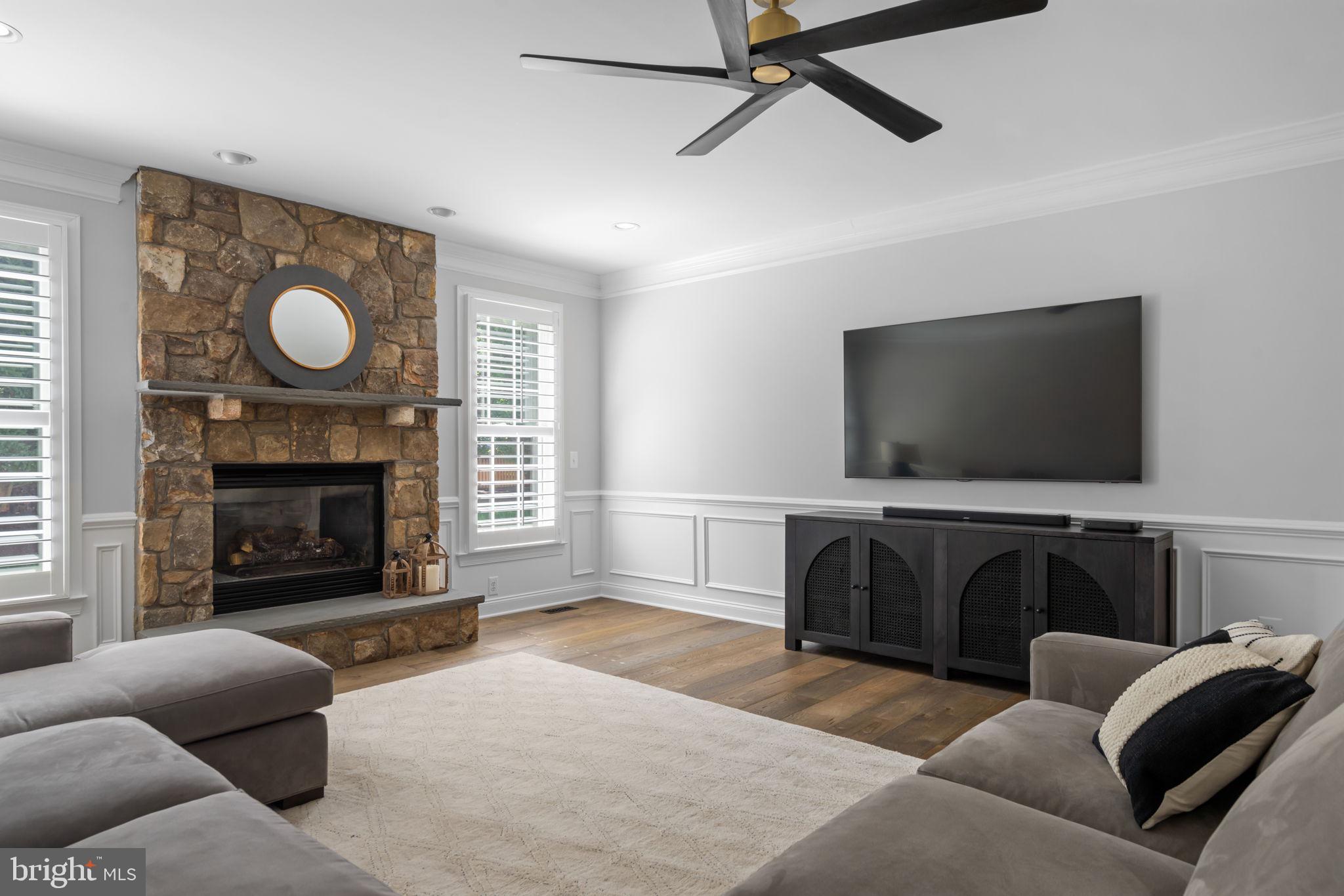 DOMINION VALLEY COUNTRY CLUB - Residential