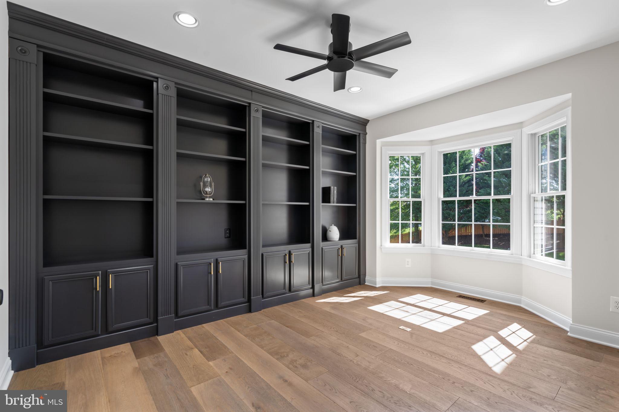 DOMINION VALLEY COUNTRY CLUB - Residential