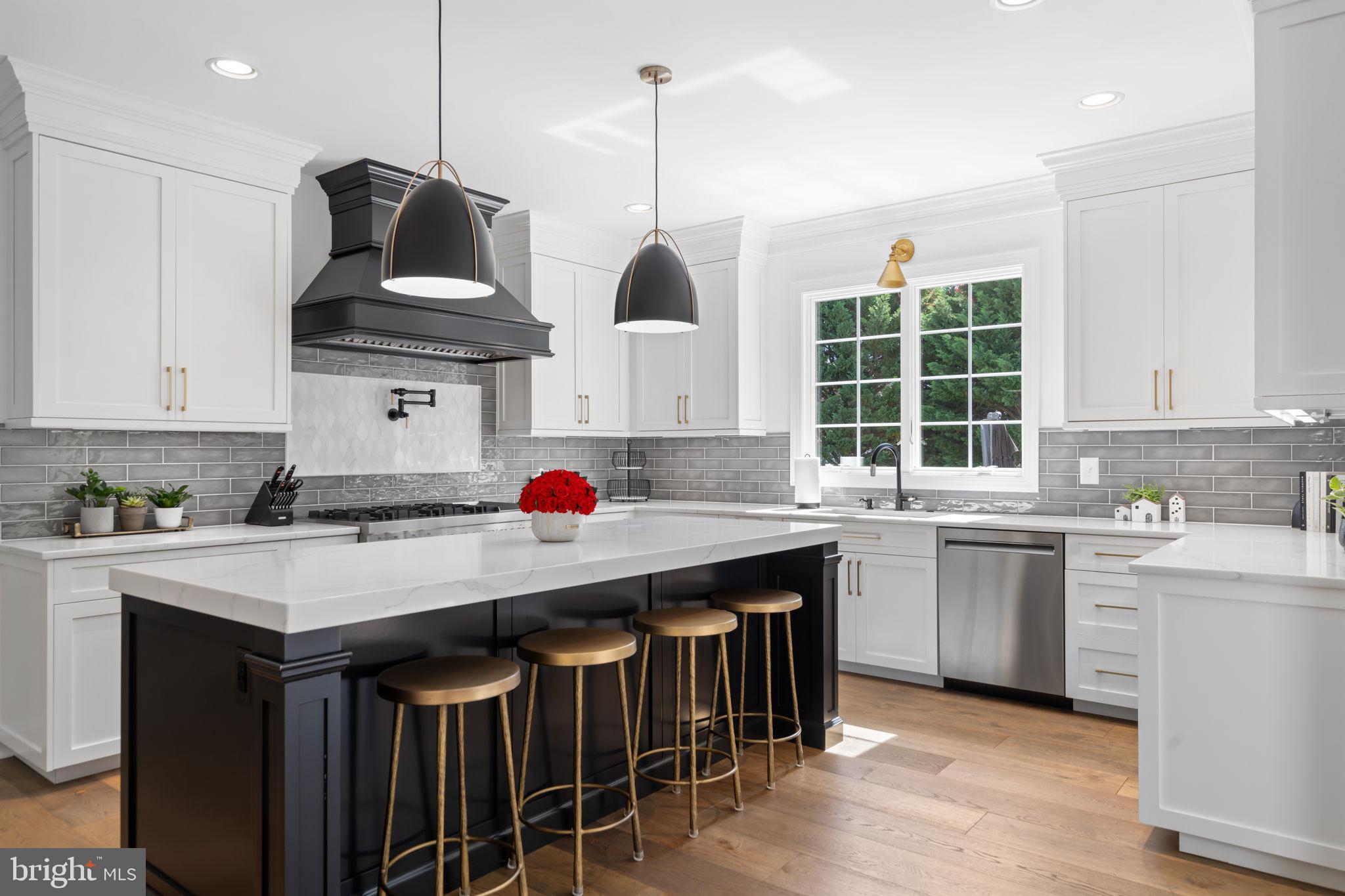 DOMINION VALLEY COUNTRY CLUB - Residential