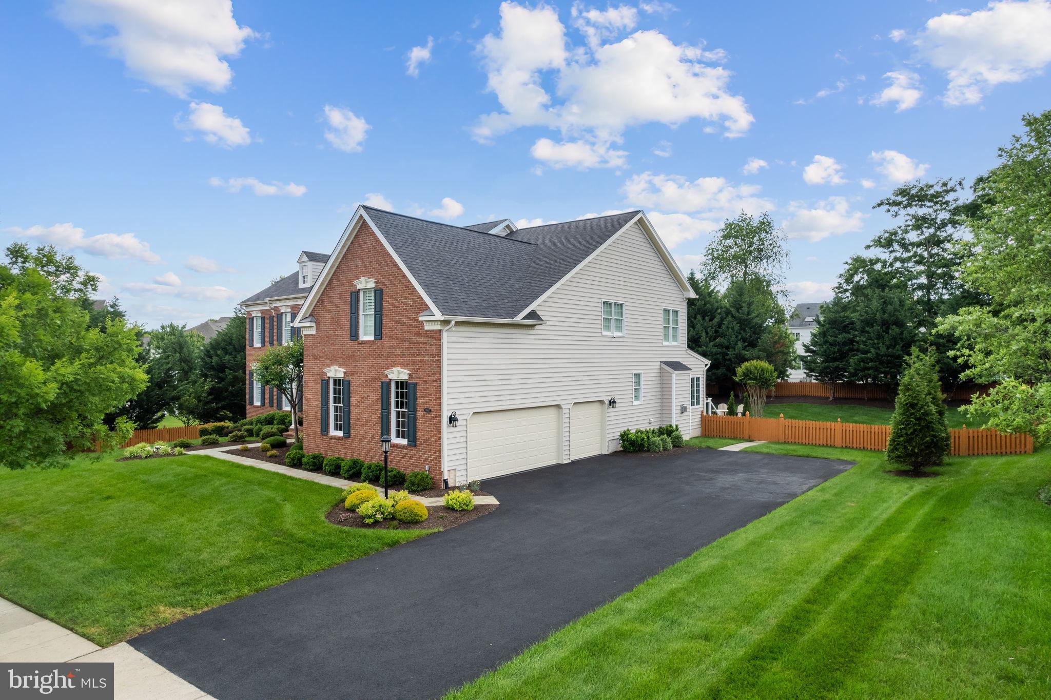 DOMINION VALLEY COUNTRY CLUB - Residential