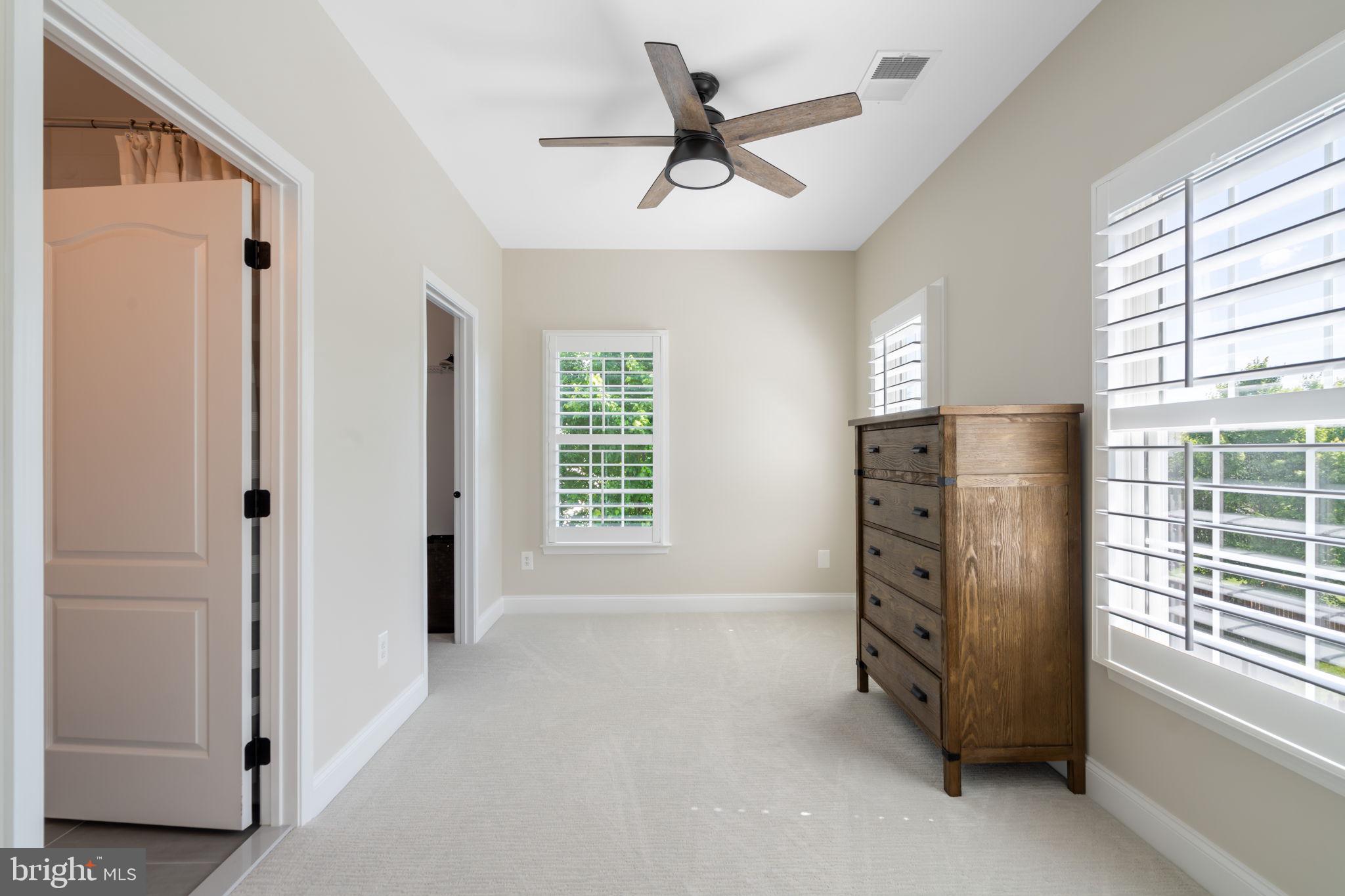 DOMINION VALLEY COUNTRY CLUB - Residential