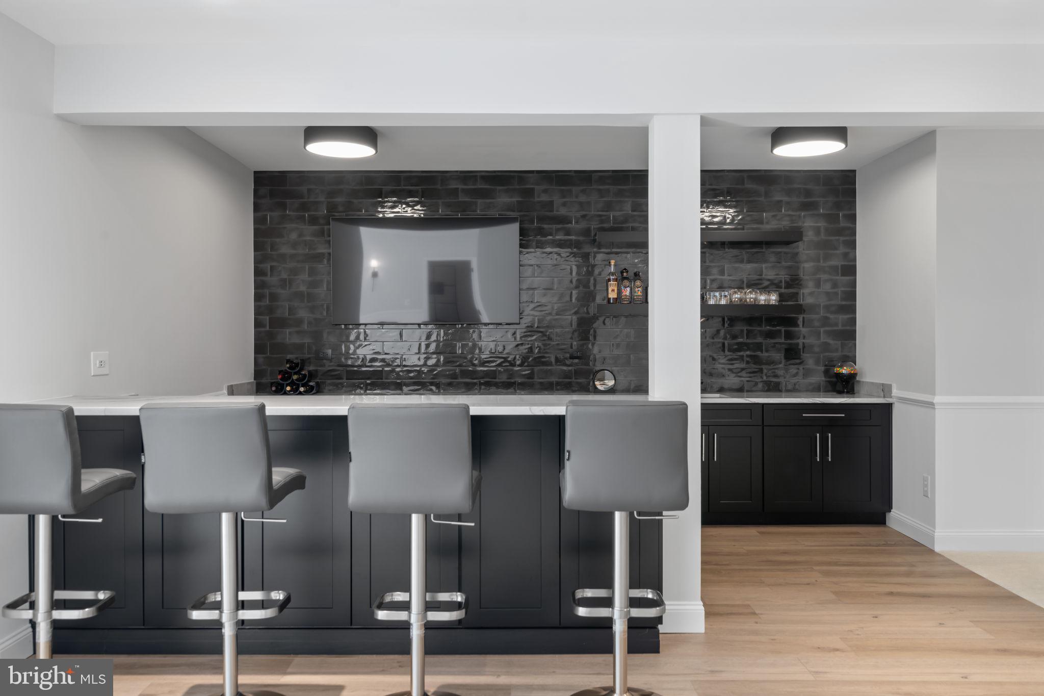 DOMINION VALLEY COUNTRY CLUB - Residential