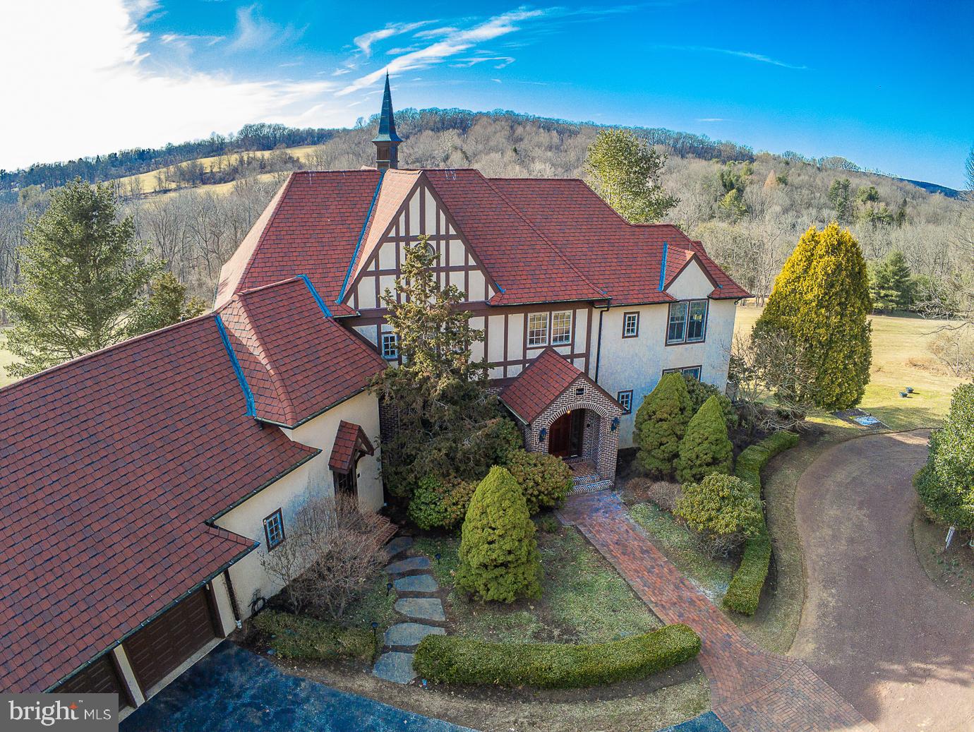 PINE CREEK - Residential