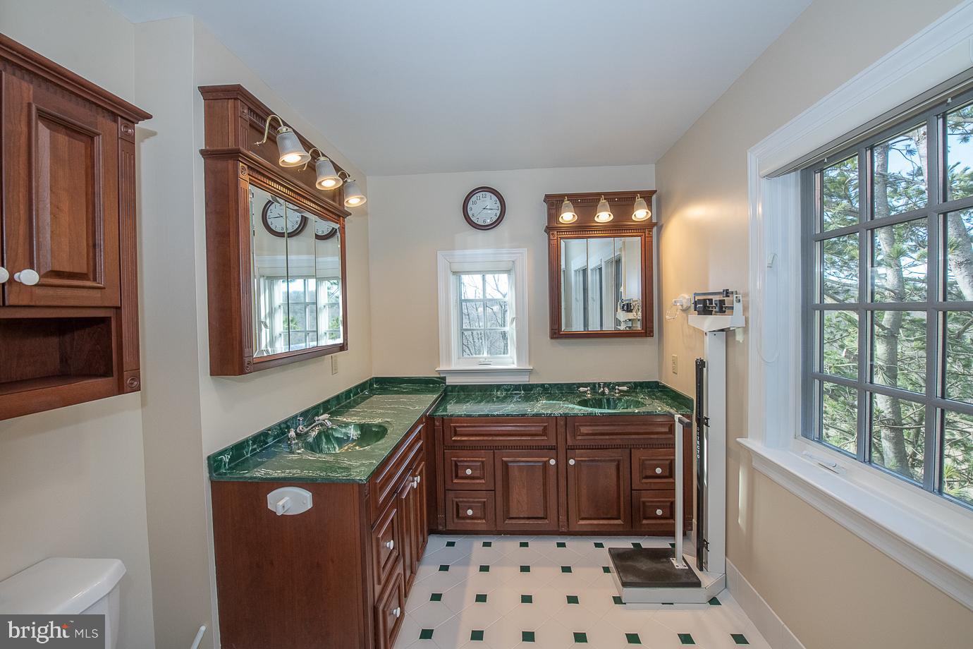 PINE CREEK - Residential